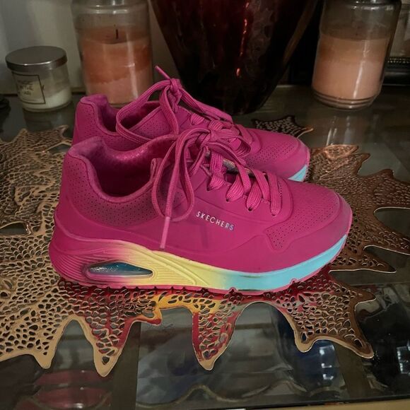 Girls Sketchers size 1 - Picture 1 of 4